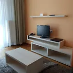401 - S Apartmanmi Crocus . 公寓