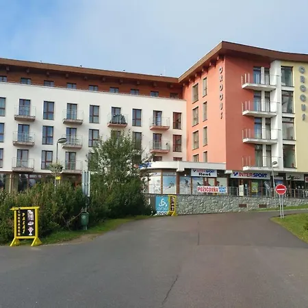 401 - S Apartmanmi Crocus . Apartment *