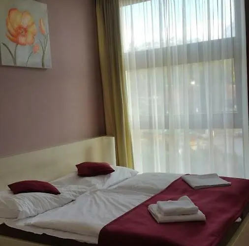 401 - S Apartmanmi Crocus . Lejlighed